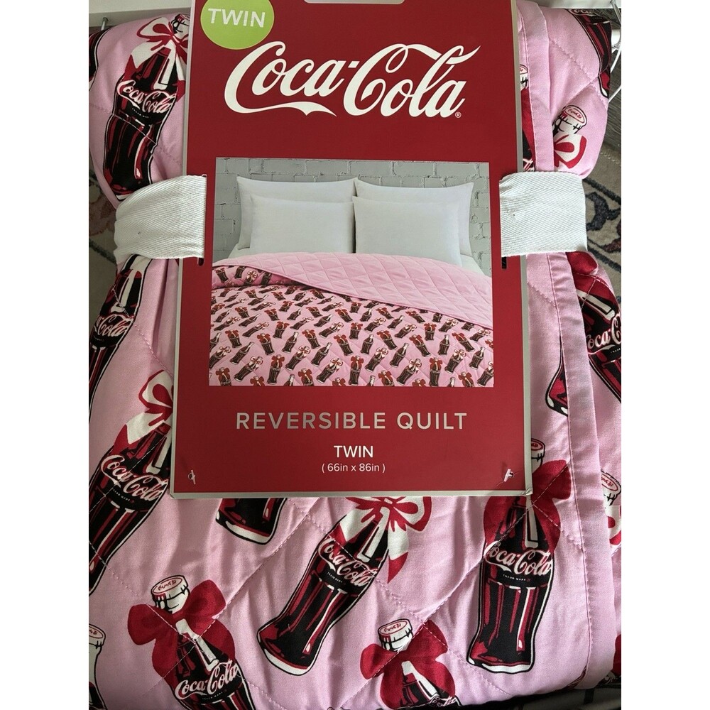 Coca-Cola Pink Reversible Quilt Twin 66 x 86 Coke Bottle Bedding New